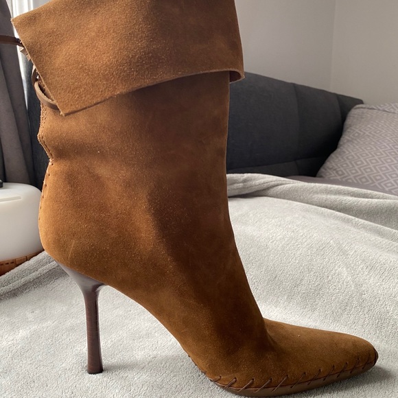 GUCCI shoes in size 38. - Picture 2 of 6